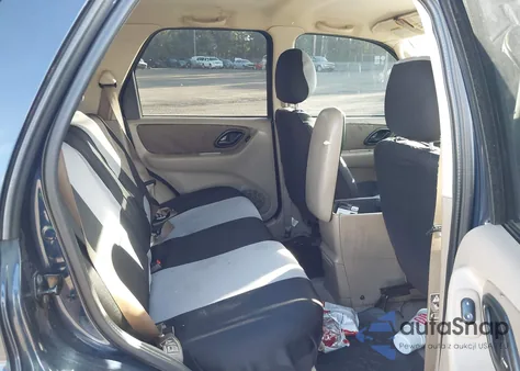 2004 Ford Escape Xlt из США, поврежденный, VIN 1FMYU93184DA02220